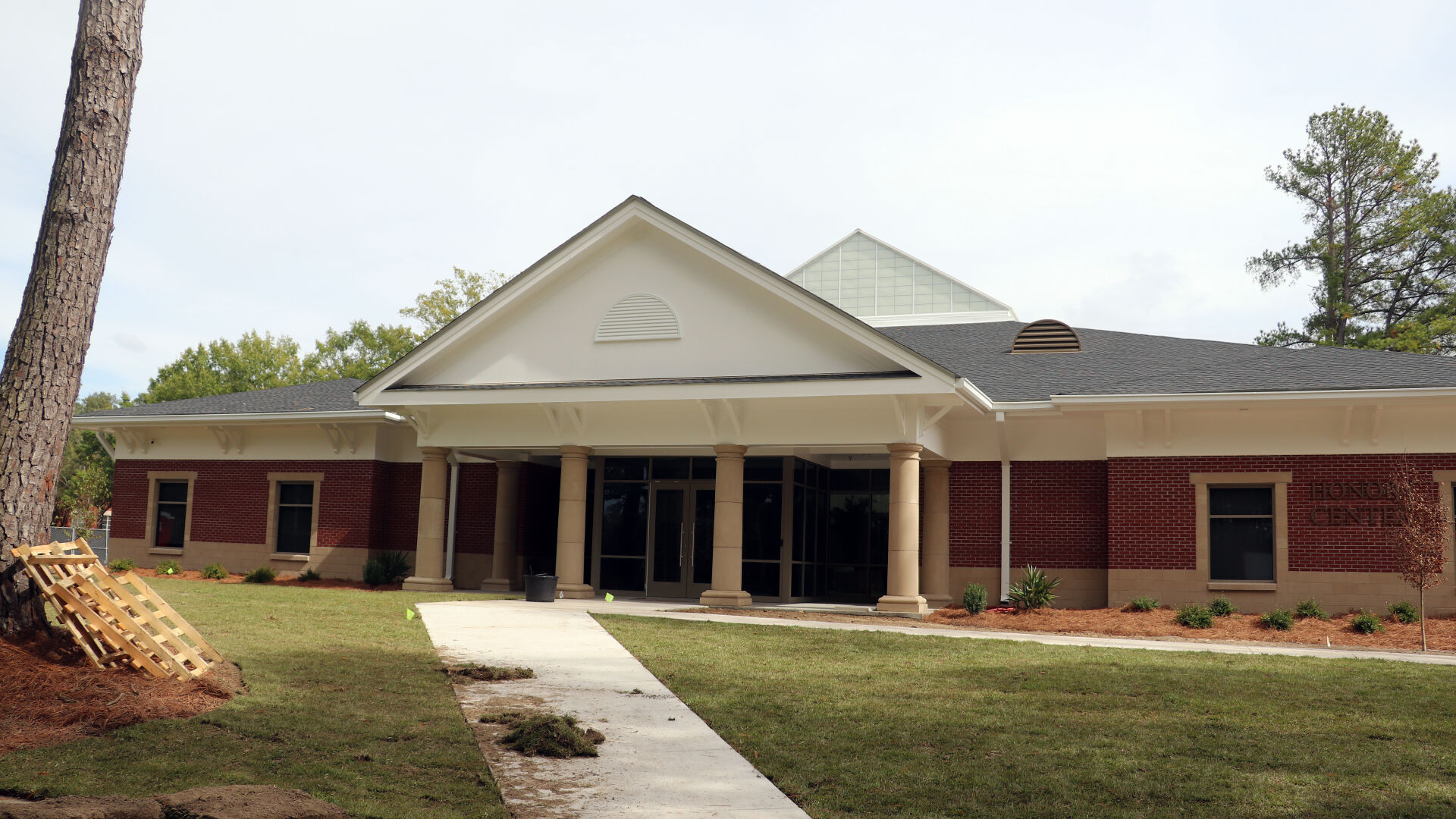 FMU Honors Center